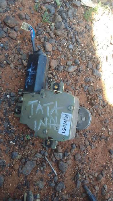 2006 Tata Indica Rear Wiper Motor - Used