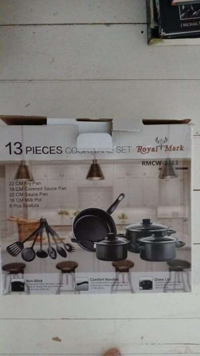 13 PIECES COOKWARE SET