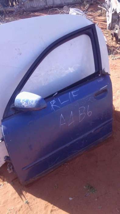 2006 Audi A4 B6 Left Front Door Shell -
