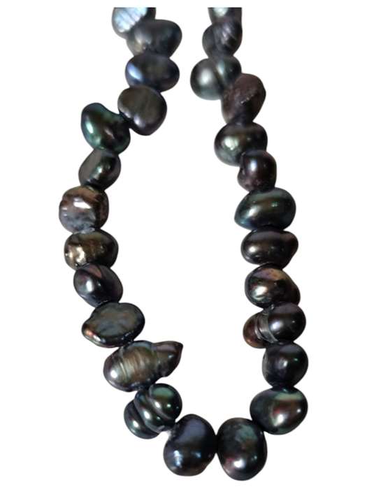 Freshwater pearl string, irregular flatback shaped, Peacock black, 37.5cm length of strand, 4.8-6...