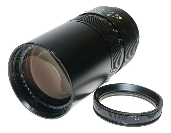 Leitz Telyt-R 250mm f/4 for Leica R Mount SLR camera lens