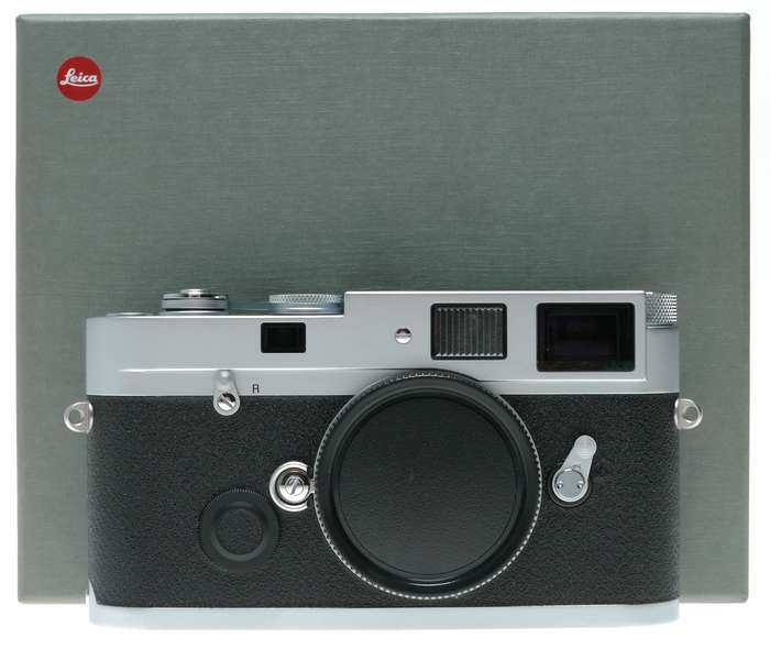 Leica MP 0.72 Rangefinder 35mm film Camera Chrome boxed UNUSED set
