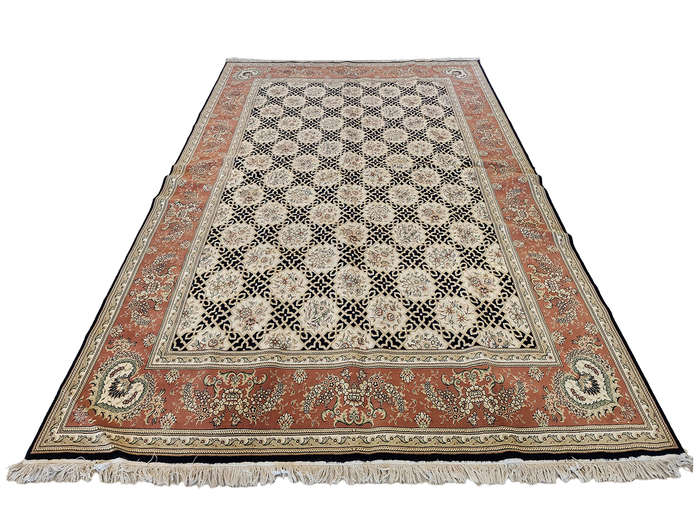 Fine Quality Persian Kashan Carpet - 400 x 300 CM