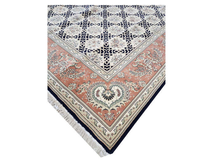 Fine Quality Persian Kashan Carpet - 400 x 300 CM