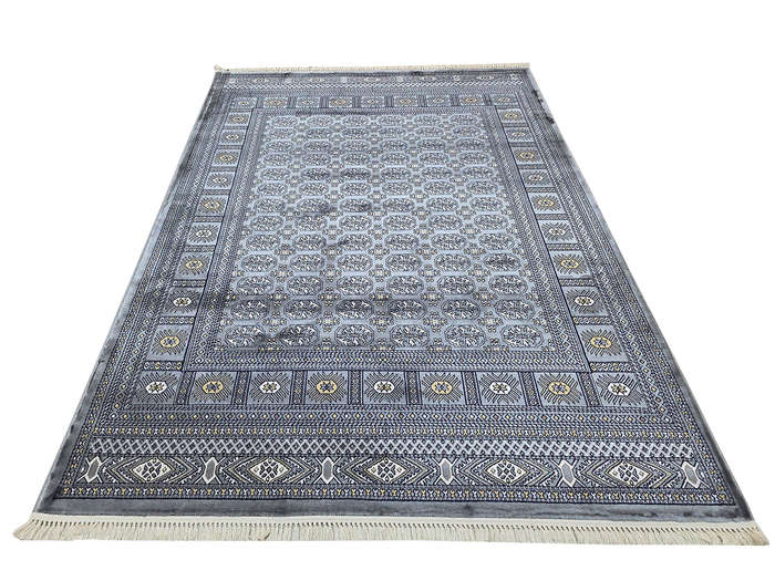 stunning Grey Machine Made Carpet - 290 x 200 CM