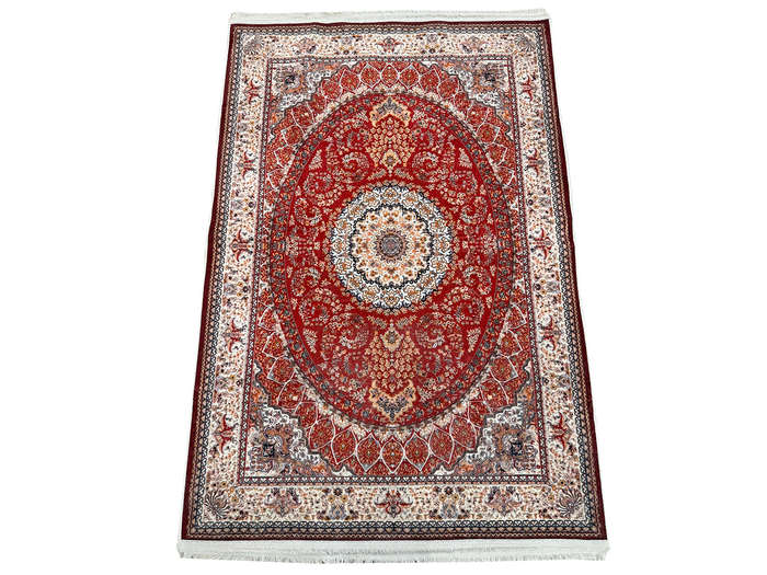 Persian Style Velvet Machine Made Carpet - 180 x 120 CM
