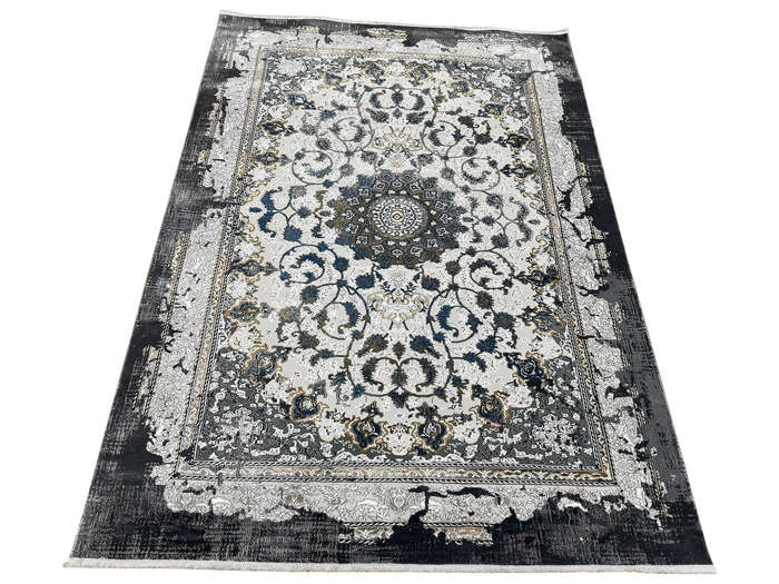 Stunning Isfahan Machine Made Carpet - 230 x 160 CM