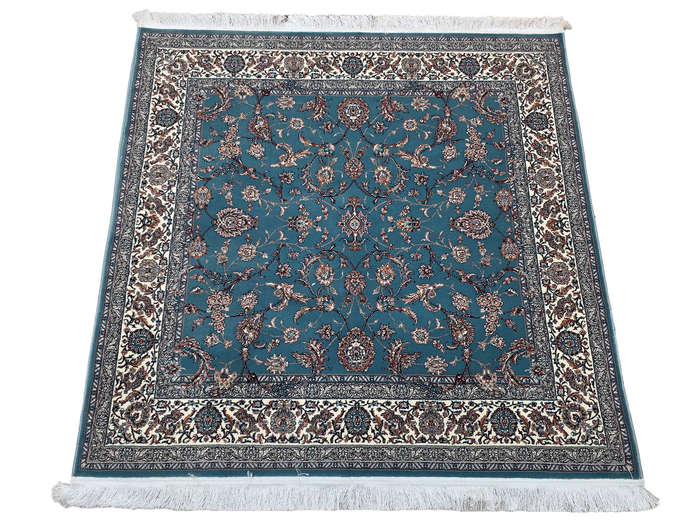 Beautiful Persian Nain Square Machine Made Carpet - 150 x 150 CM