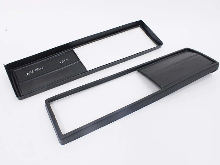 VW Microbus/Caravelle Rear Number Plate Prestige Panel