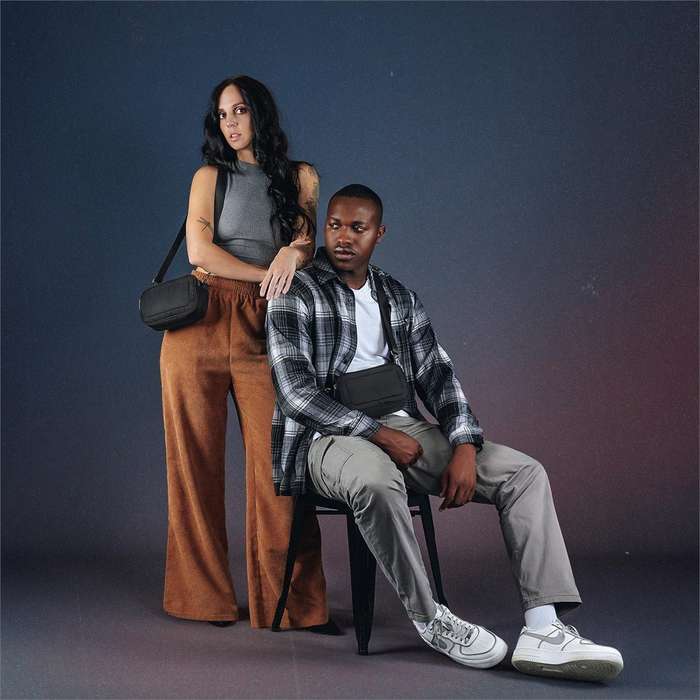 Serendipio Unisex Pitori Crossbody Bag