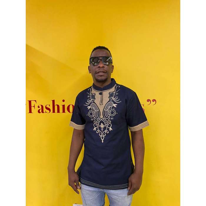 Mens African Vintage Embroidered T-Shirt