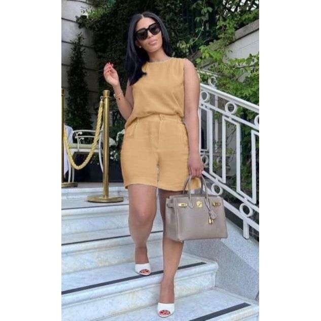 Stylish Shorts and Round-Neck Top 2 Piece Set