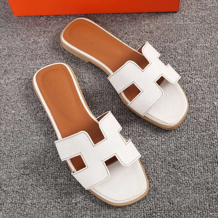 H-shaped slippers flat sandal