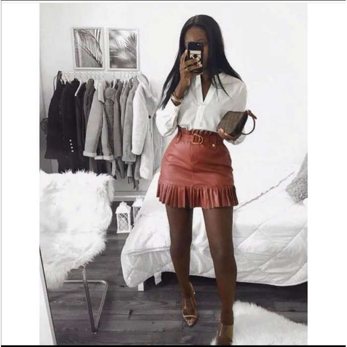 Bottom Pleated Mini Skirt 