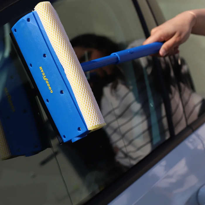 GOODYEAR 2 IN 1 WINDOW SQUEEGEE