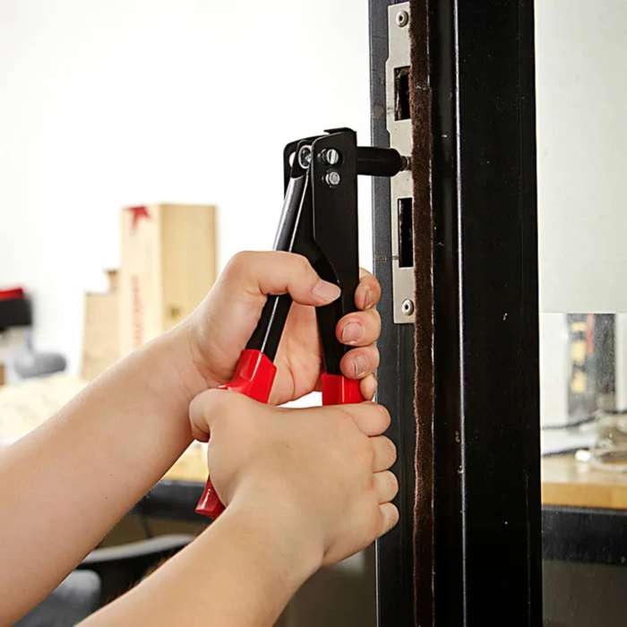 DEKTON 4 Head Rivet Gun
