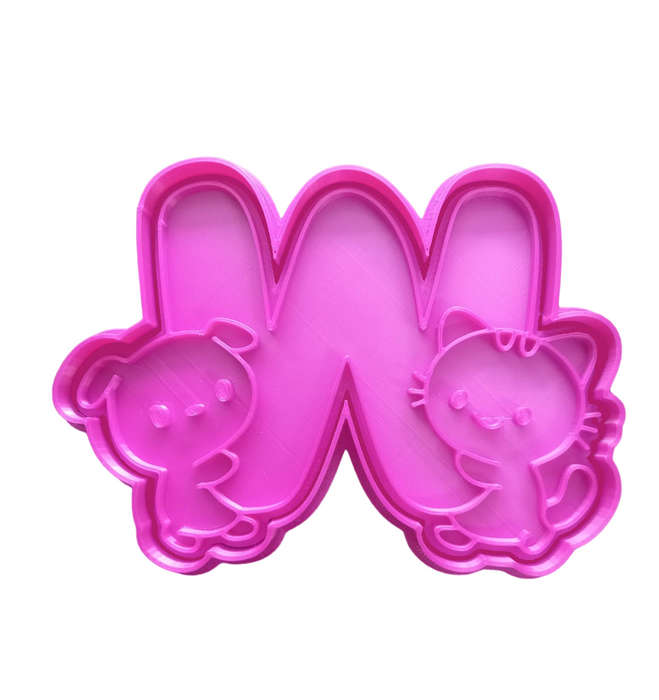 Hubbe Cookie Cutter - Cute Letter W