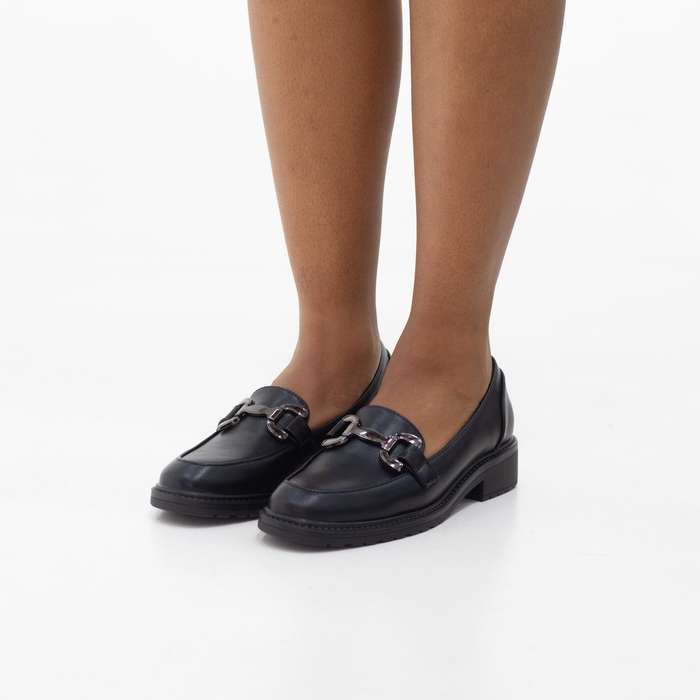 River loafer silver trim