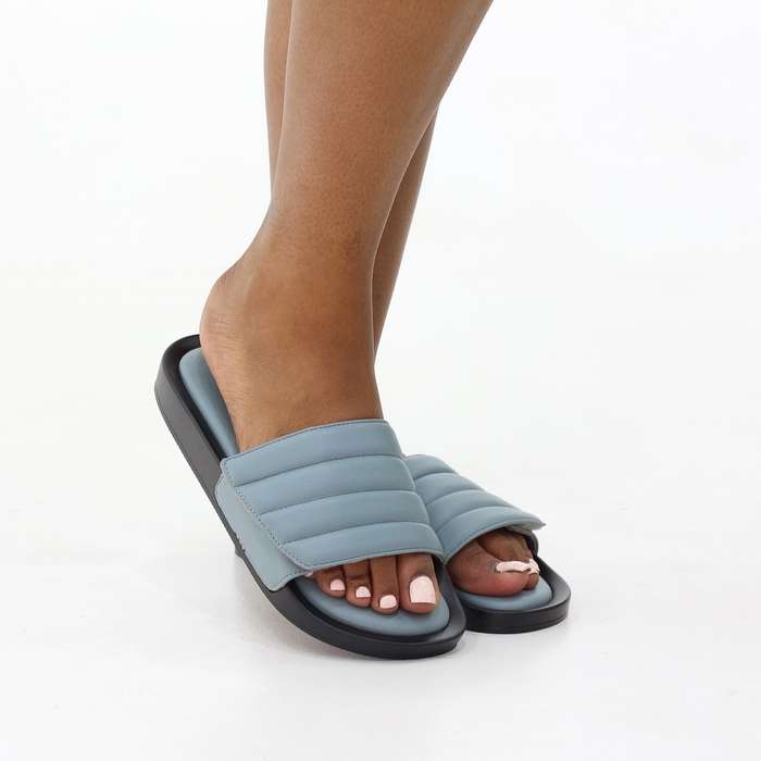 Beach one band bubble valcro slide