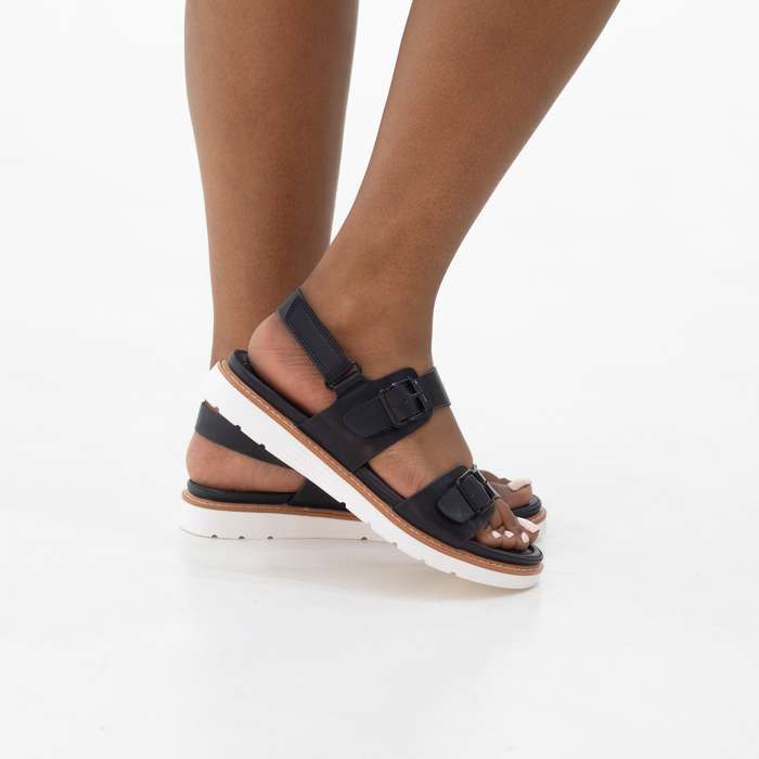 Yuka flat 2 band comfort sandal