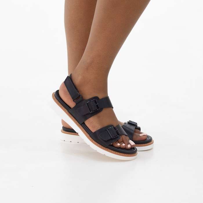 Yuka flat 2 band comfort sandal