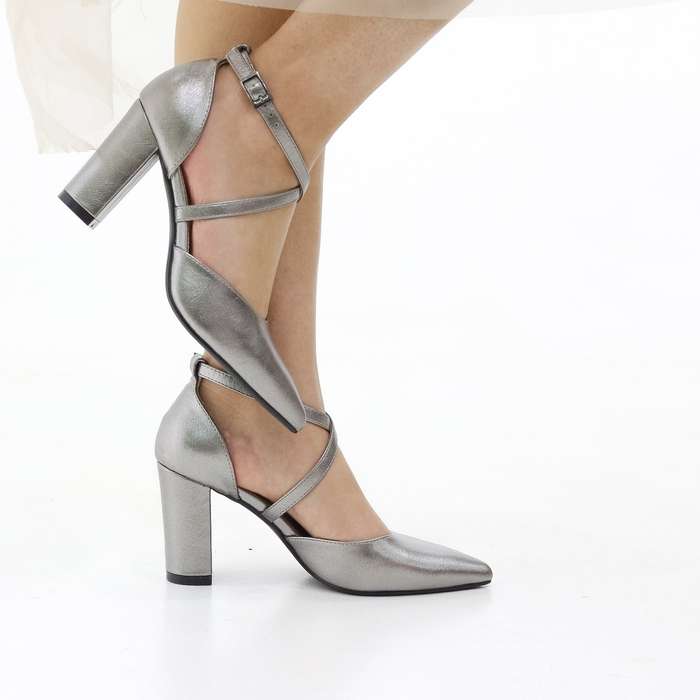 Fomo block 8.5 cm  heel open waist cross over belts