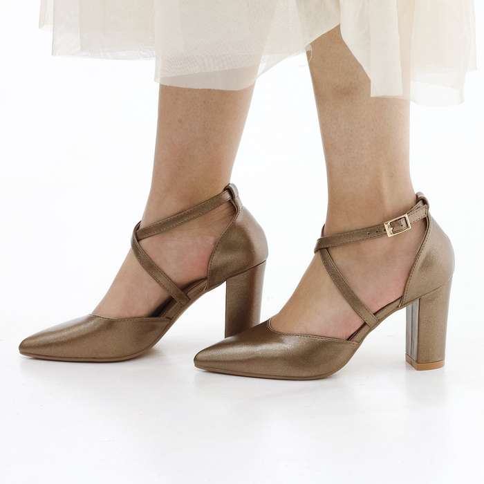 Fomo block 8.5 cm  heel open waist cross over belts