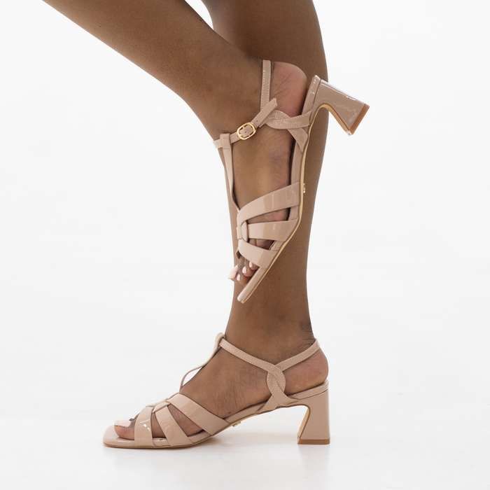 Bliss block 5.5 cm heel sandal with cross over straps