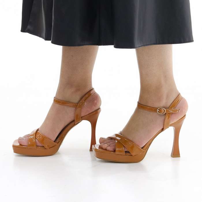 Levana high 10 cm heel platform cross over sandal