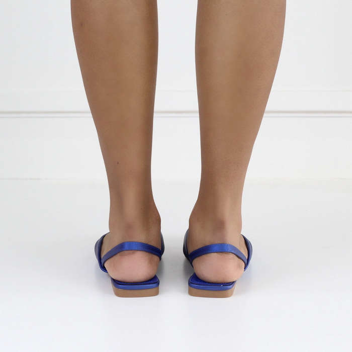 Erina pointy sling back pump with a trim royal blue
