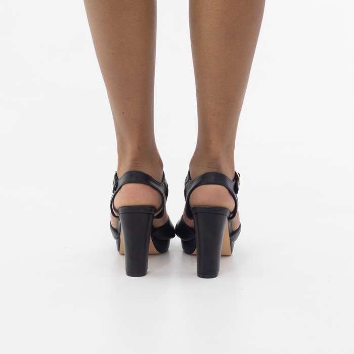 Gomez one band sandal on platform 9.5 cm heel black