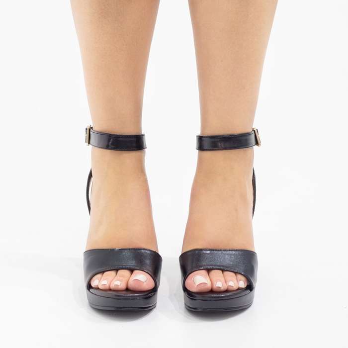 Cherish one band sandal on 9cm platform heel black