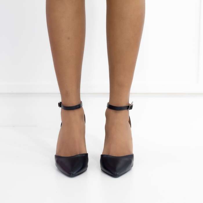 Missy open waist pointy on block 8.5cm heel PU black