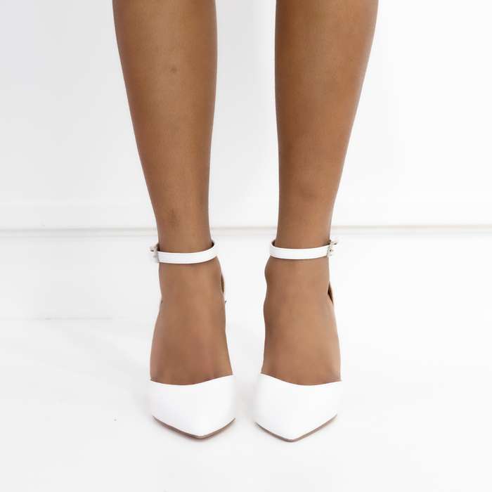 Missy open waist pointy on block 8.5cm heel PU white