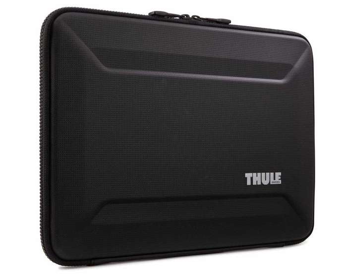 Thule Gauntlet 4.0 Protection Sleeve for 16 Macbook Pro® | Black