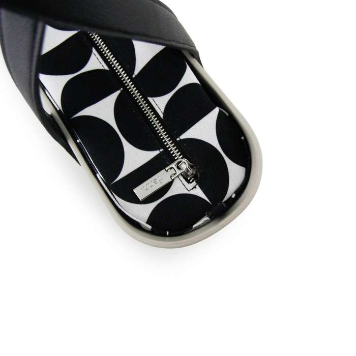 Fenn Original Collection  Mushroom  Pattern Inner  Silver Zip  Black Flat Handle