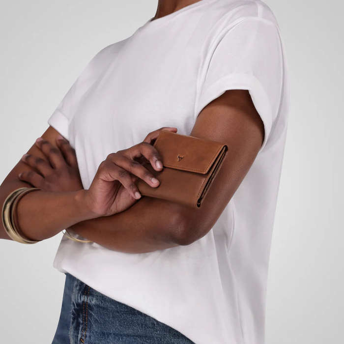 Brando Jamie Compact Purse Brown