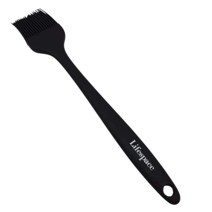 Lifespace 9,5cm Cast Iron Basting Pot & Lifespace Silicone Basting Brush Bundle Deal