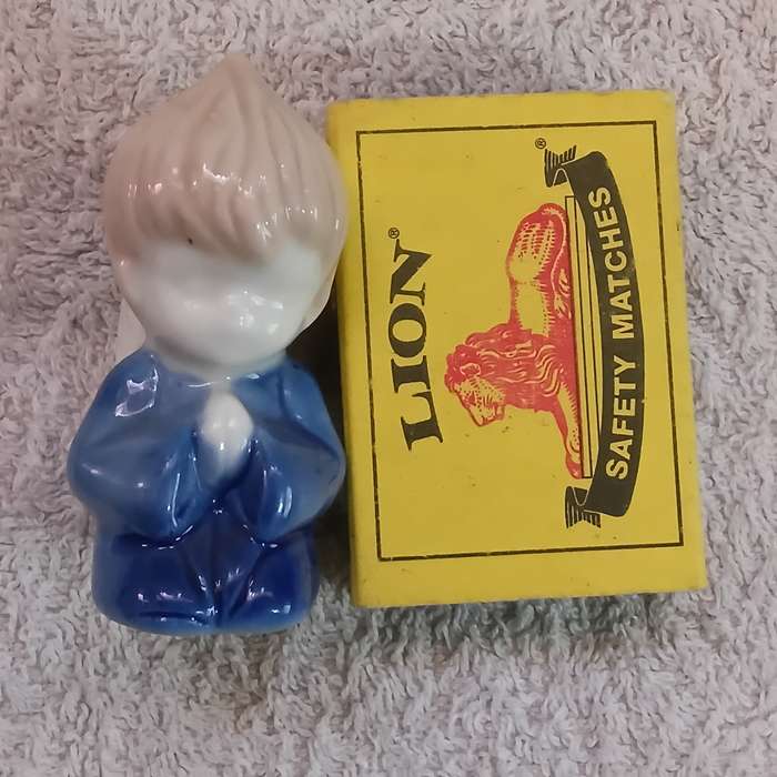 Angel Praying Miniature