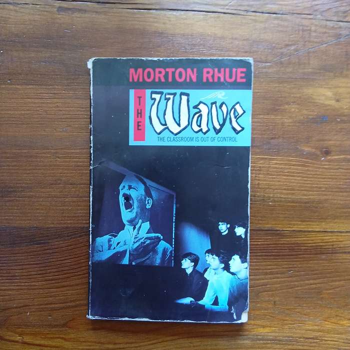 The Wave (Morton Rhue)