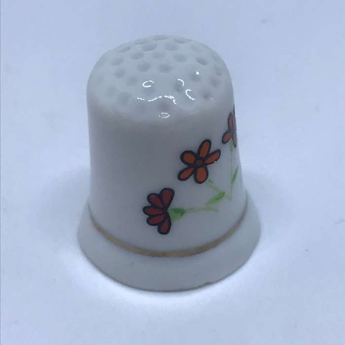 Miniature Porcelain Thimble (4 Flowers)