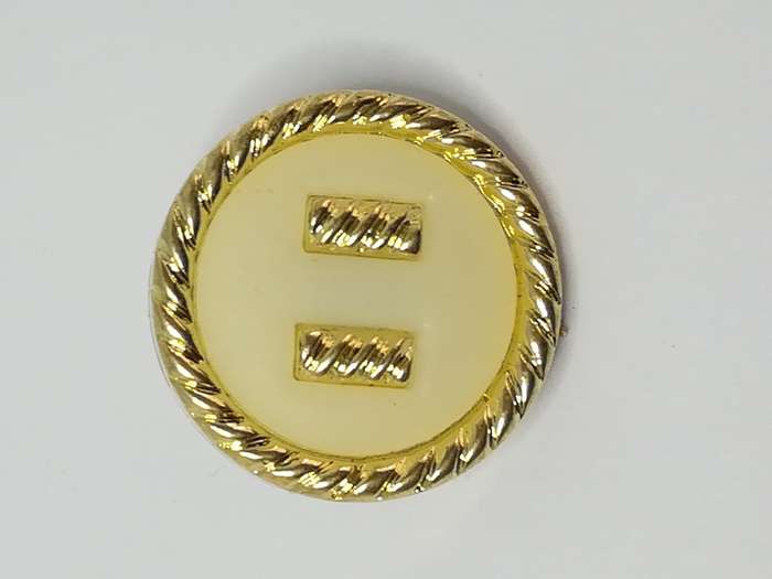 Round Shank Button Central 'Gold' Design (White with 'Gold' Trim)