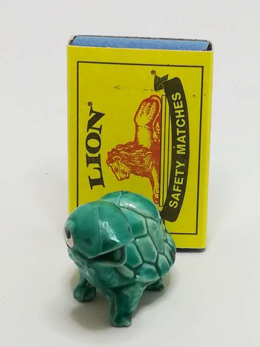 Miniature Cute Green Ceramic Tortoise - Design 1 (Miniature, suitable for printer's tray)