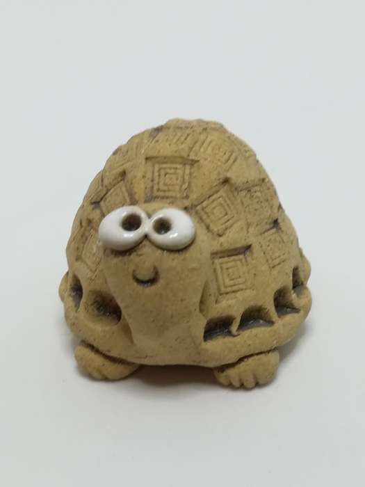 Miniature Clay Tortoise with Big White Bead Eyes (Miniature, suitable for printer's tray)