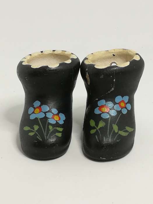 Miniature Black Ceramic Loafer Ankle Boots with Flower Painting (Miniature, suitable for printer'...