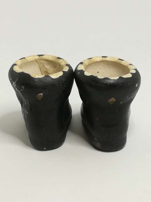 Miniature Black Ceramic Loafer Ankle Boots with Flower Painting (Miniature, suitable for printer'...