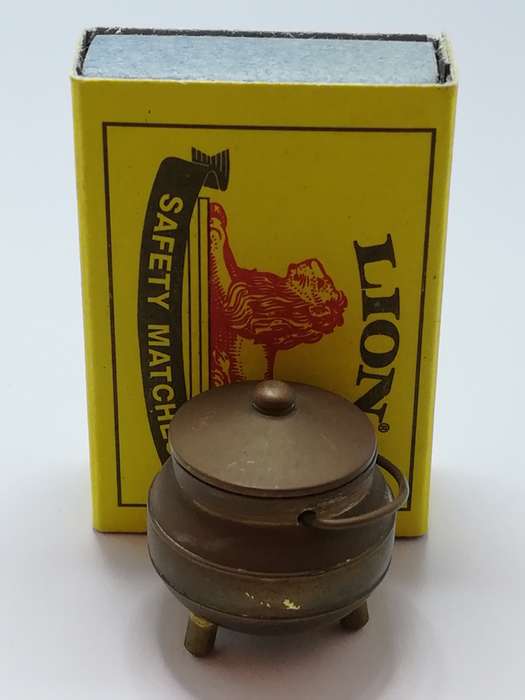 Miniature Potjie / Cauldron Brass (Miniature, suitable for printer's tray)