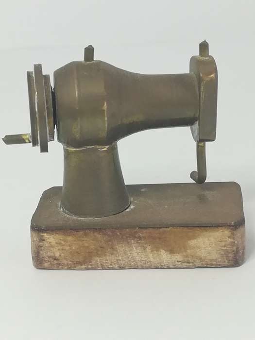 Miniature Sewing Machine Brass (Miniature, suitable for printer's tray)