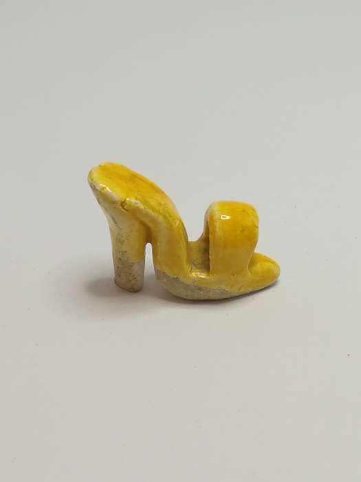 Miniature Single Yellow Ceramic High Heel Open Toe Shoes (Miniature, suitable for printer's tray)
