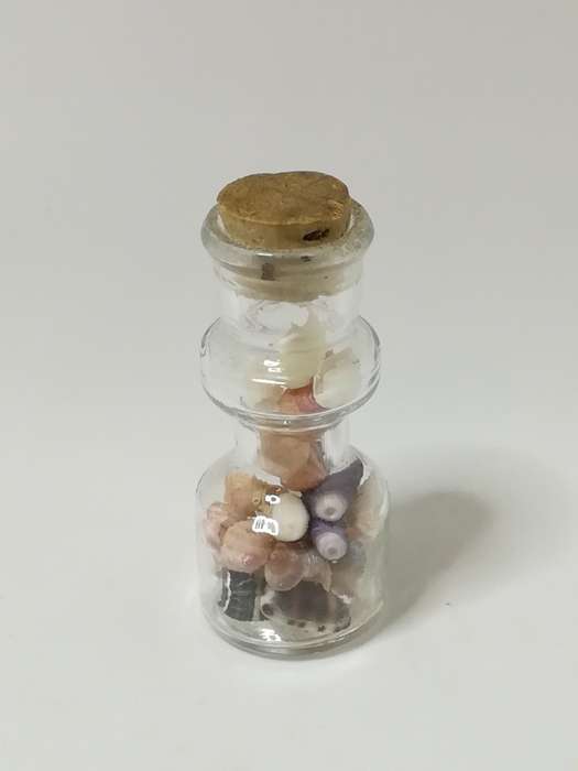 Miniature Bottle with Mini Shells & Cork Lid (Miniature, suitable for printer's tray)